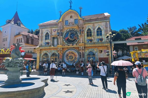 深圳梅拉尼亞小鎮，親子好去處。周圍都可以打卡，好似身處系童話...