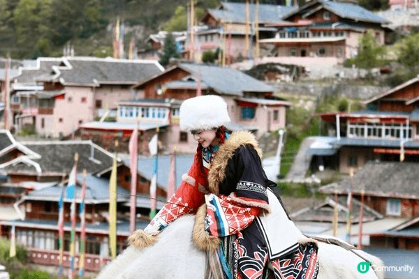 我地去左❣︎中查溝❣︎影藏服騎馬，騎馬🐴分3個價錢，唔同價錢...