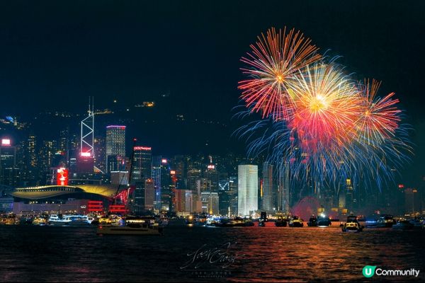 東岸板道是看煙花的好地方，像 7 月 1 日、10 月 1 ...
