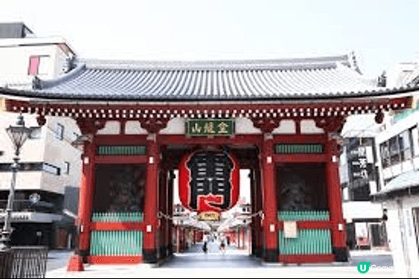 雷門是東京淺草寺最具代表性的入口大門，也是整個淺草地區的象徵...