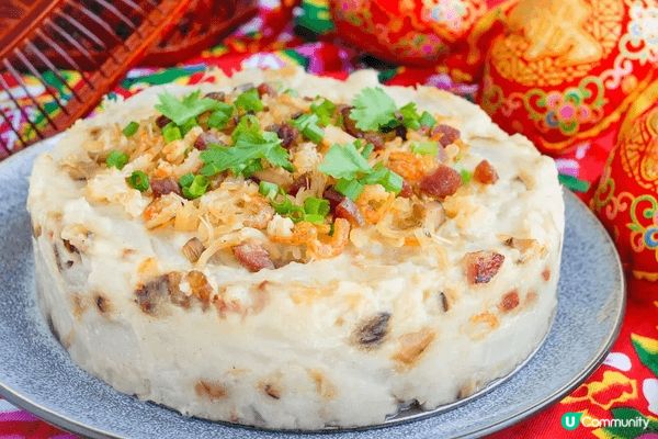 農曆新年最鍾意就係食蘿蔔糕，開心果與角仔，開心果新年笑呵呵，...