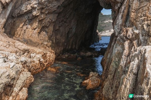 若果未能去夏威夷度假，不如先去西貢走一趟。「木棉洞」位於西貢...