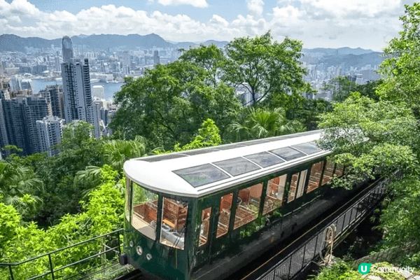 百年歷史的山頂纜車，以接近45度的傾斜角度一路攀升至海拔55...