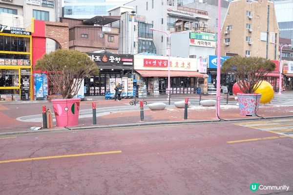 首爾及平昌，天氣好凍，不過非常好玩，平昌可以滑雪。