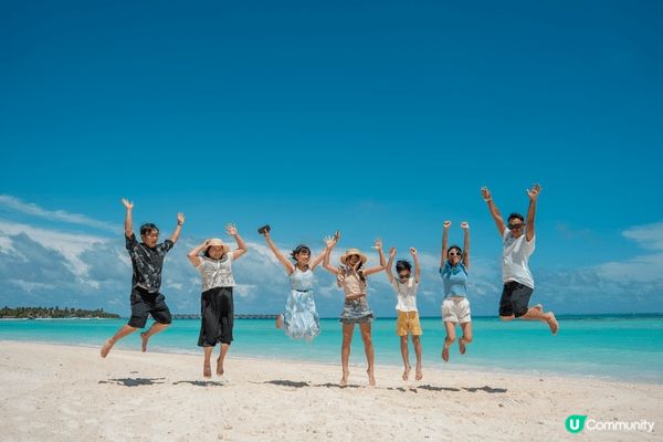 能和朋友一同去到馬爾代夫.望見令人驚嘆的果凍海. 每天不用想...