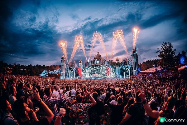 VELO* 與 TOMORROWLAND 推出「ECHOES OF TOMORROWLAND」，讓全球樂迷感受音樂節體驗