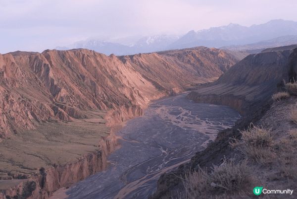新疆伊犁地區靚人靚境，人生必去境點之一，畢生難忙