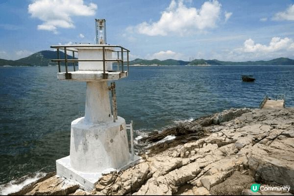 我會推介玉桂山，玉桂山山頂嘅空地廣闊，景觀開揚，可以對望海洋...