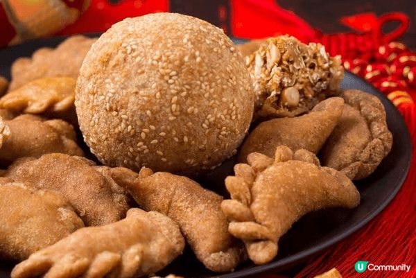 1.年糕-每年農曆新年必定食品，年糕喻意步步高陞。