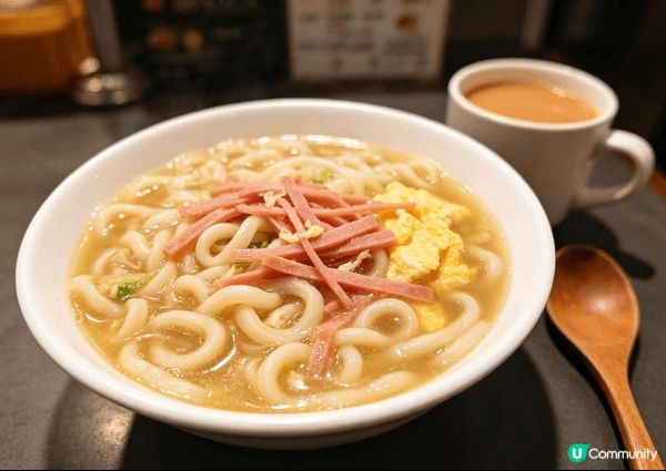 這三張都是我親自拍攝的茶餐廳美食，包括叉燒飯、凍檸茶和早餐通...
