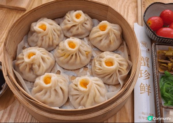 上海的醬油年糕蟹，葱油雞，那年秋天的茄子，蟹黃小籠包，地道美...