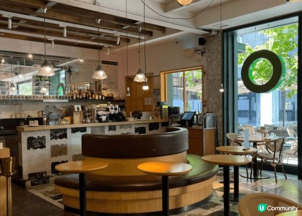 最近和朋友去了O‘eat Blossom & Pelican...