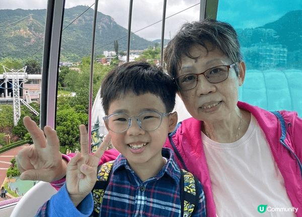最好的打卡點當然是海洋公園的海洋哺乳動物繁殖及研究中心，可以...