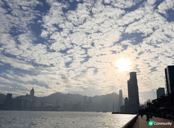 平日工作咁辛苦，暇時對住大海，曬吓太陽令人心曠神怡：