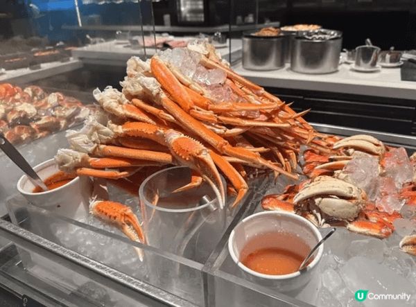 自助餐除咗食物質素，服務同環境十分重要之外，亦會參考網上食評...