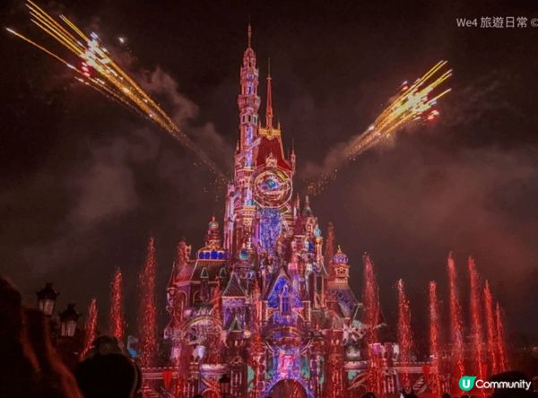 11月尾開始有香港繽紛冬日巡禮（中環舉行）仲有光影匯播放，而...