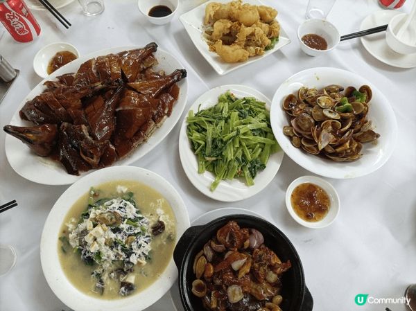 以上三張圖片，分別是傳統中餐，西餐，以及港人喜愛的火鍋，各有...