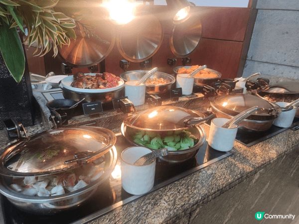 Conrad Hotel Garden Cafe 的 Lun...