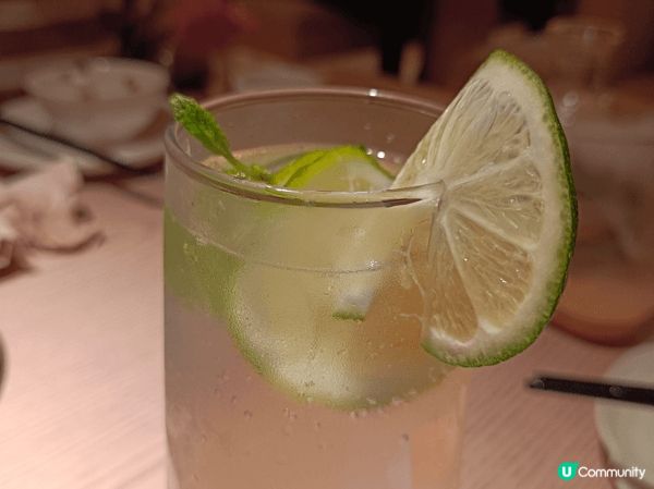 慶春樸門在深圳的第二分店，黑松露炒飯軟糯帶香氣，純素黑松露麵...