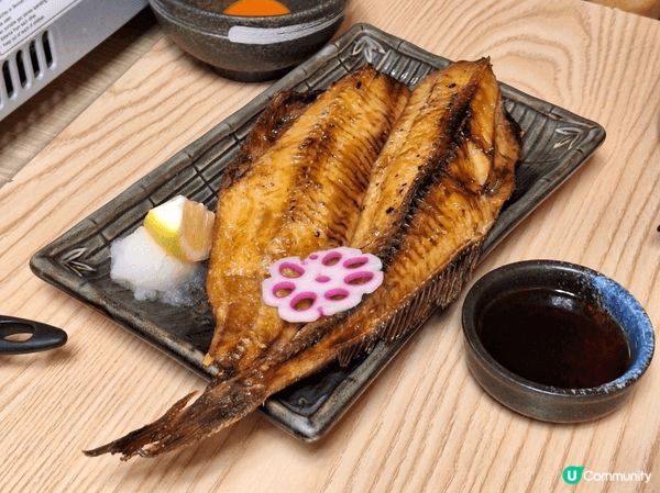 假日放假咁開心就梗係去食好嘢啦 打邊爐 靚牛靚魚 好正呀