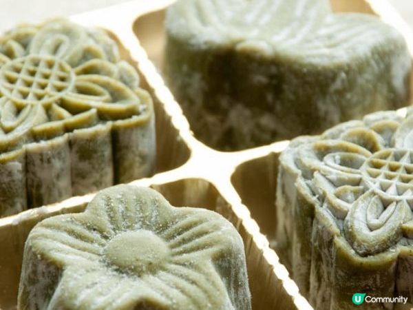 綠茶紅豆冰皮月餅 