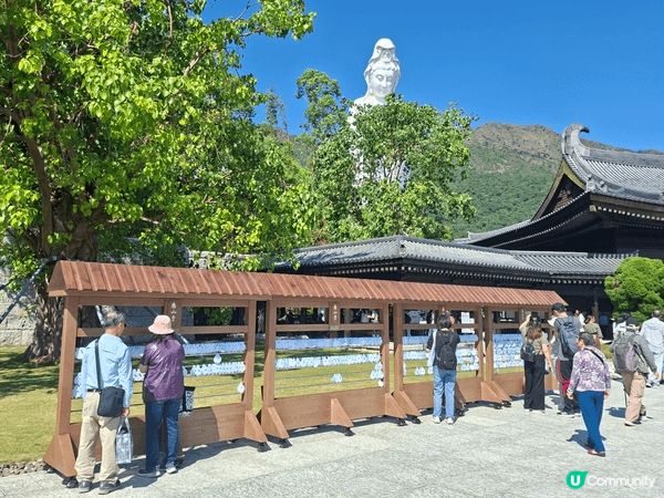 香港其中一個旅遊景點就係慈山寺，活動是觀音開放日，天氣晴朗帶...