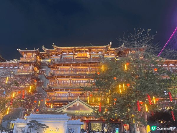 廣州，方便去到，有古蹟有現代建築，各方美食都享受到。一家大細...