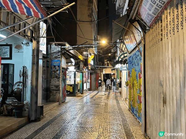 今次澳門之旅把「關前街」列入行程，它是一條極具彩色文創的老街...