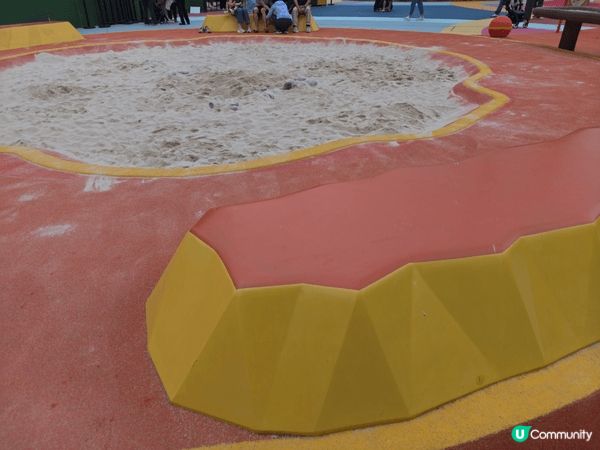 話說十月有日放假，帶左小朋友去啟德新開既公園玩（五行童樂園）...