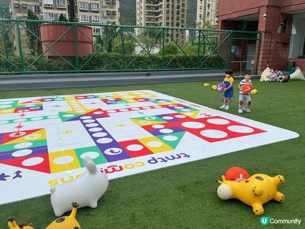 屯門市中心四樓兒童放電及家長休息區，自從中秋活動後都開放給大...