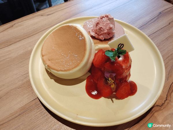 食物過敏弟弟一起分享, 因為這款聖誕蛋糕沒有麩質成份。 他會...