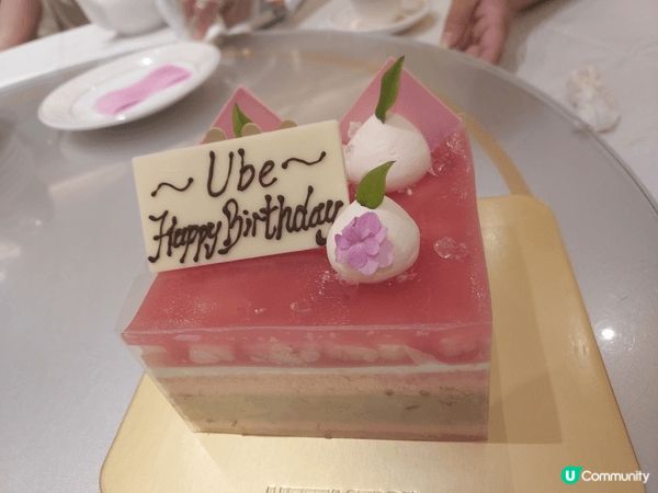 我會與家人一起享用Lifetastic聖誕蛋糕。因為一家人齊...