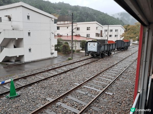 日本靜岡大井川線上的景色，天然風光，又有觀光客冒名之來乘搭T...