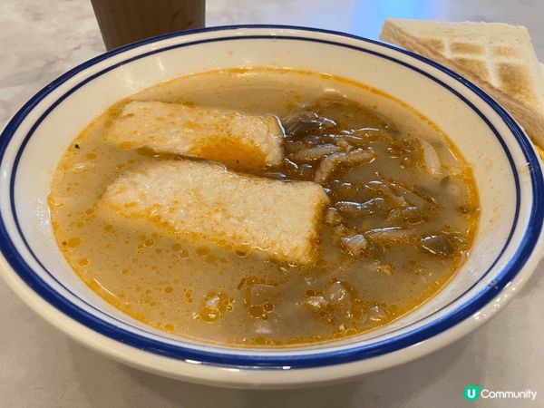 簡簡單單的早餐，榨菜魚片銀針粉加即磨凍咖啡，食完滿足有個go...
