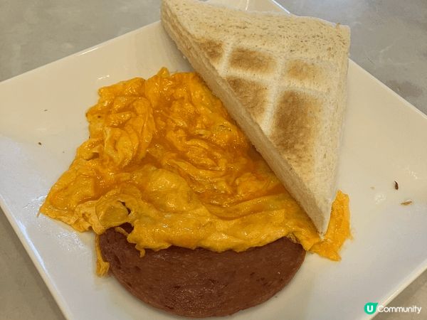簡簡單單的早餐，榨菜魚片銀針粉加即磨凍咖啡，食完滿足有個go...