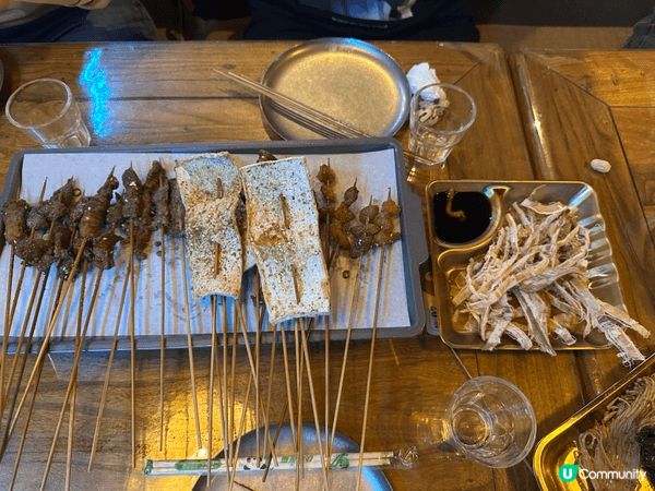 聖誕節蛋糕甜甜配BBQ美食加支啤酒，簡直絕配