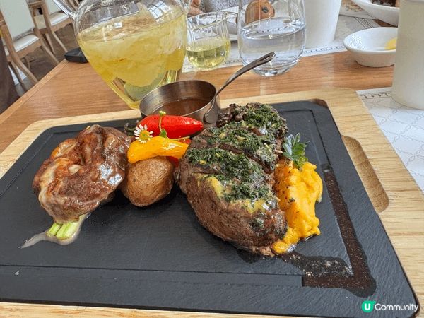 北京Pop Land 入面嘅Molly 城堡主題餐廳，食物造...