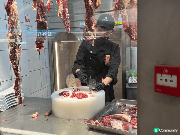 位於羅湖口岸附近的合悅真牛，不但牛肉會公開到店時間，而且牛肉...