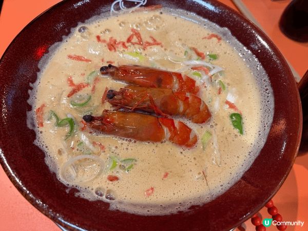 尖沙咀海鮮，節日最鐘意食海鮮獎勵自己。呢款蝦湯拉麵湯式超濃，...