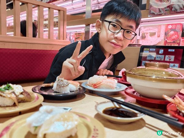 今個月第一次去食壽司朗，我地三個至愛！成日都想試新野，每一次...