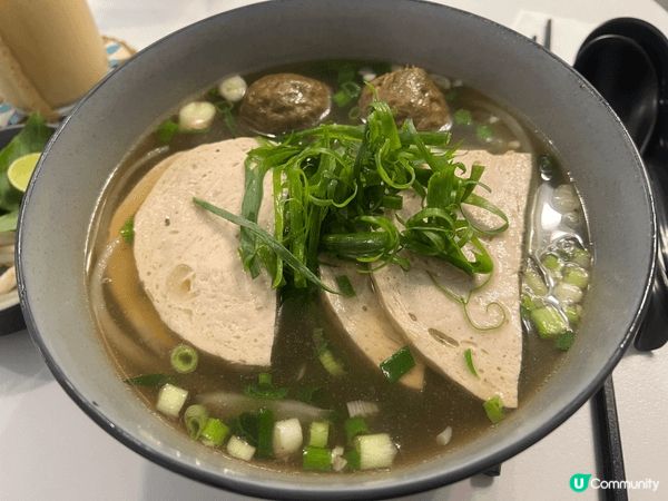 今次想推薦Non Cafe，今次就叫左份越式扎肉包，呢款法包...