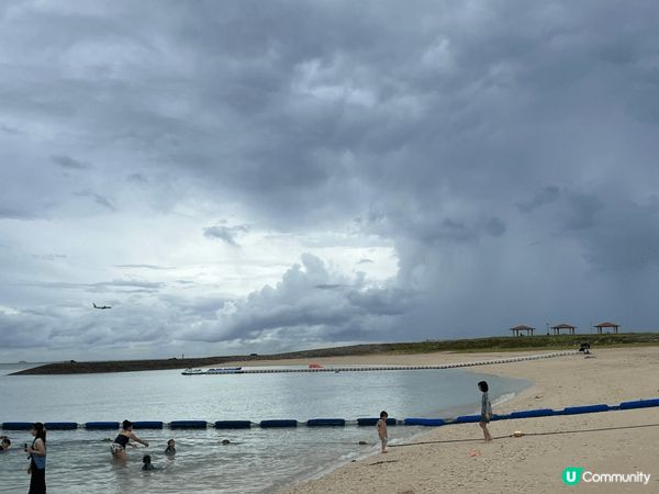 沖繩豊崎「美らSUN海灘」真係正呀！七百幾米長嘅人工沙灘水清...