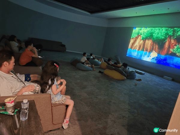 深圳萬豪酒店，暑假去享受陽光和泳池，也有私人沙灘。小火車，電...