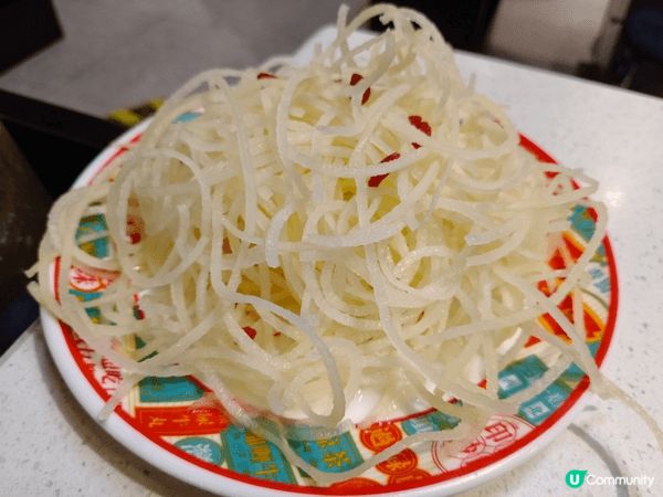 🌙深夜抵達珠海，於拱北尋得這間營業至凌晨兩點的《鹵校長重慶火...