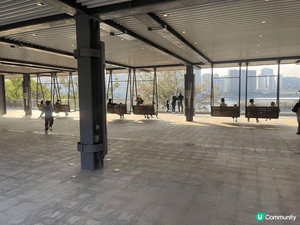 葵涌公園，一個新建的公園，空氣好，環境好，地鐵站出步行20分...