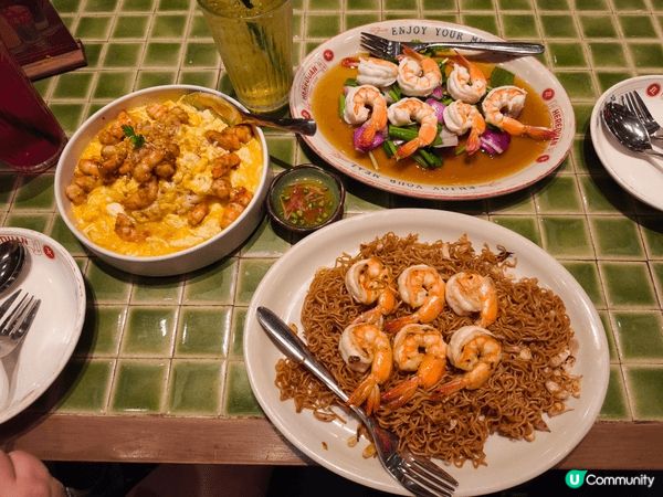 係朱拉隆功大學夜市真係好食不過太晚去好多嘢都賣哂