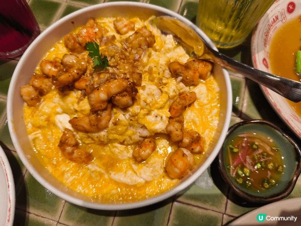 係朱拉隆功大學夜市真係好食不過太晚去好多嘢都賣哂