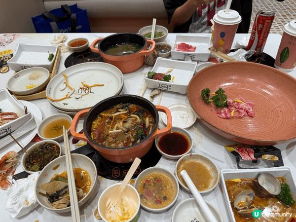 將軍澳中心新營業的一鼎台式火鍋，價錢合理，高級牛肉入口即溶，...