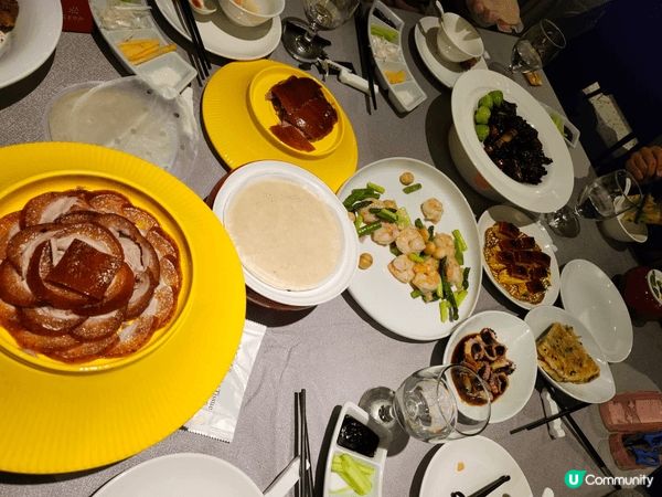 我在北京花家怡園用餐。以下是一些推薦理由和特色：