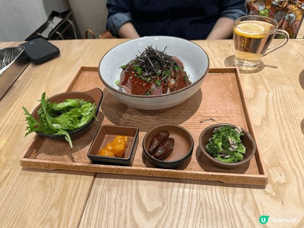 這次我去了一間名叫Goodday的餐廳用餐，點了一些令人驚喜...